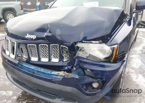 2014 Jeep Compass Limited z USA, uszkodzony, nr VIN 1C4NJCCB9ED513555